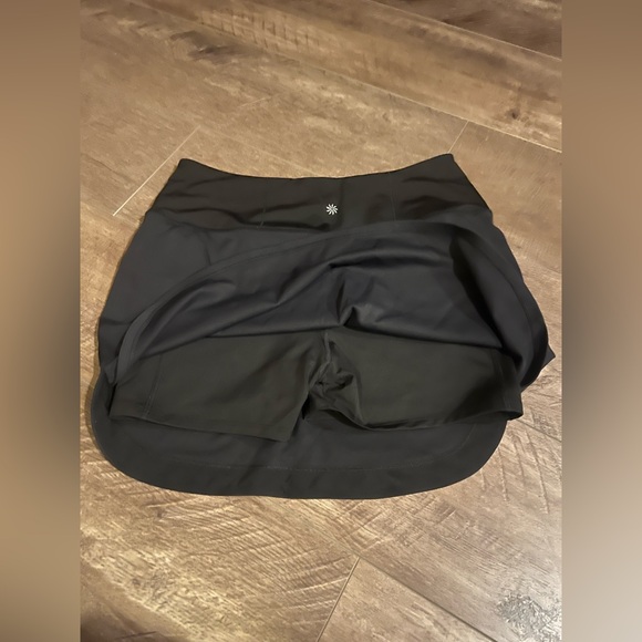 Athleta Women's Fairway Golf 16" Skort Black M Zippered Side Pockets - Picture 5 of 6